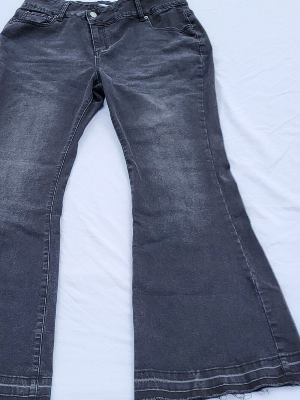 Genleck Jeans Women's 16 Black Flare Raw Hem 90s Y2K Fade Streetwear